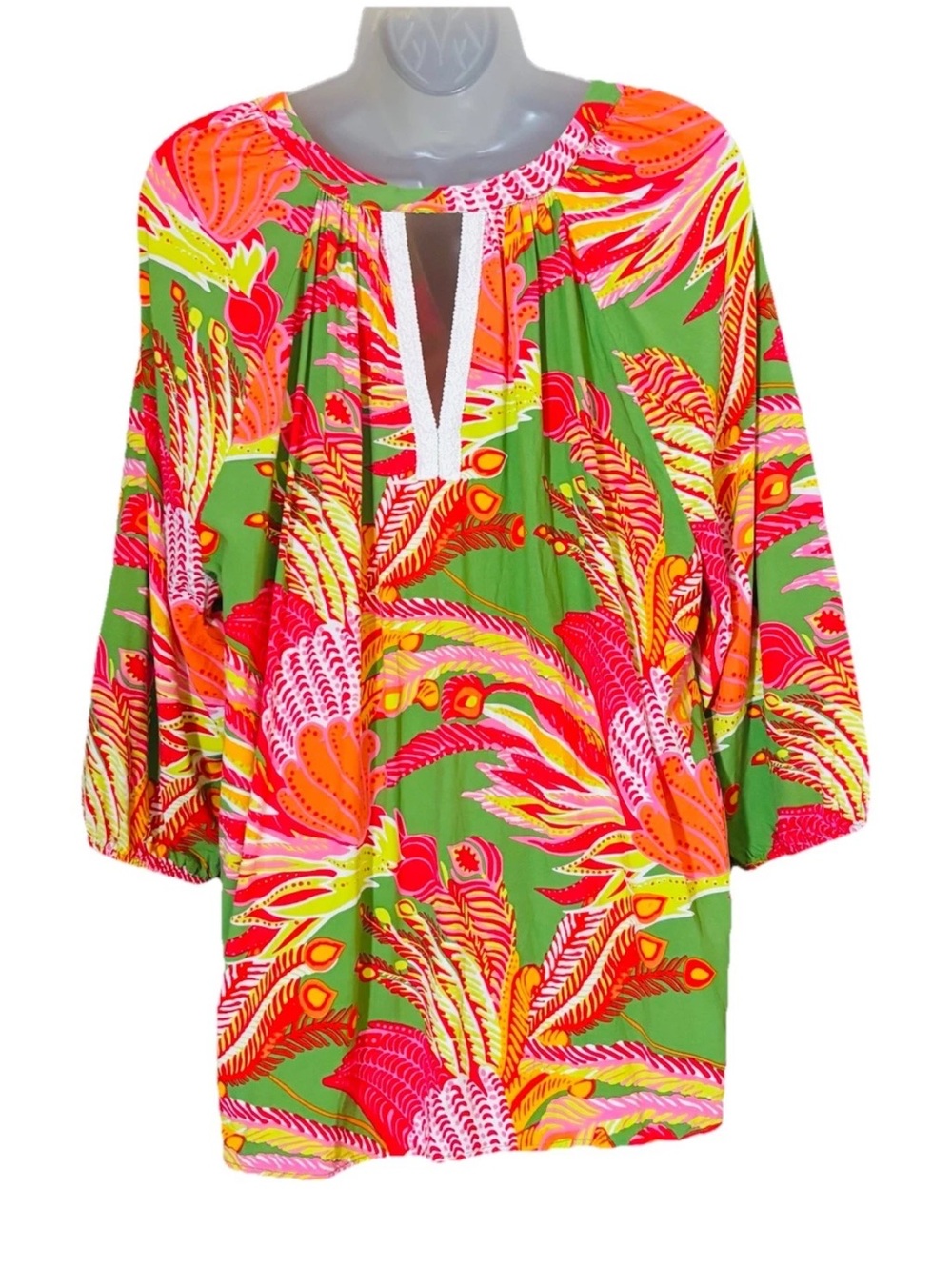 Crown & Ivy Women's Tropical Crochet Trim Tunic Top Green Pink Size XL Vacation - Picture 3 of 9